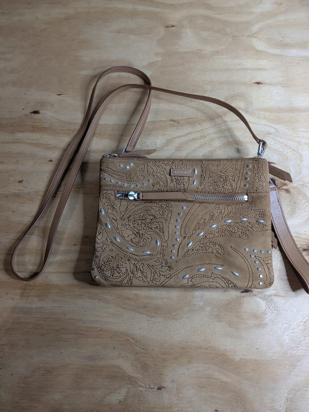 Vera Bradley Brown Crossbody Bag Magnet Leather Silvertone Gallatin